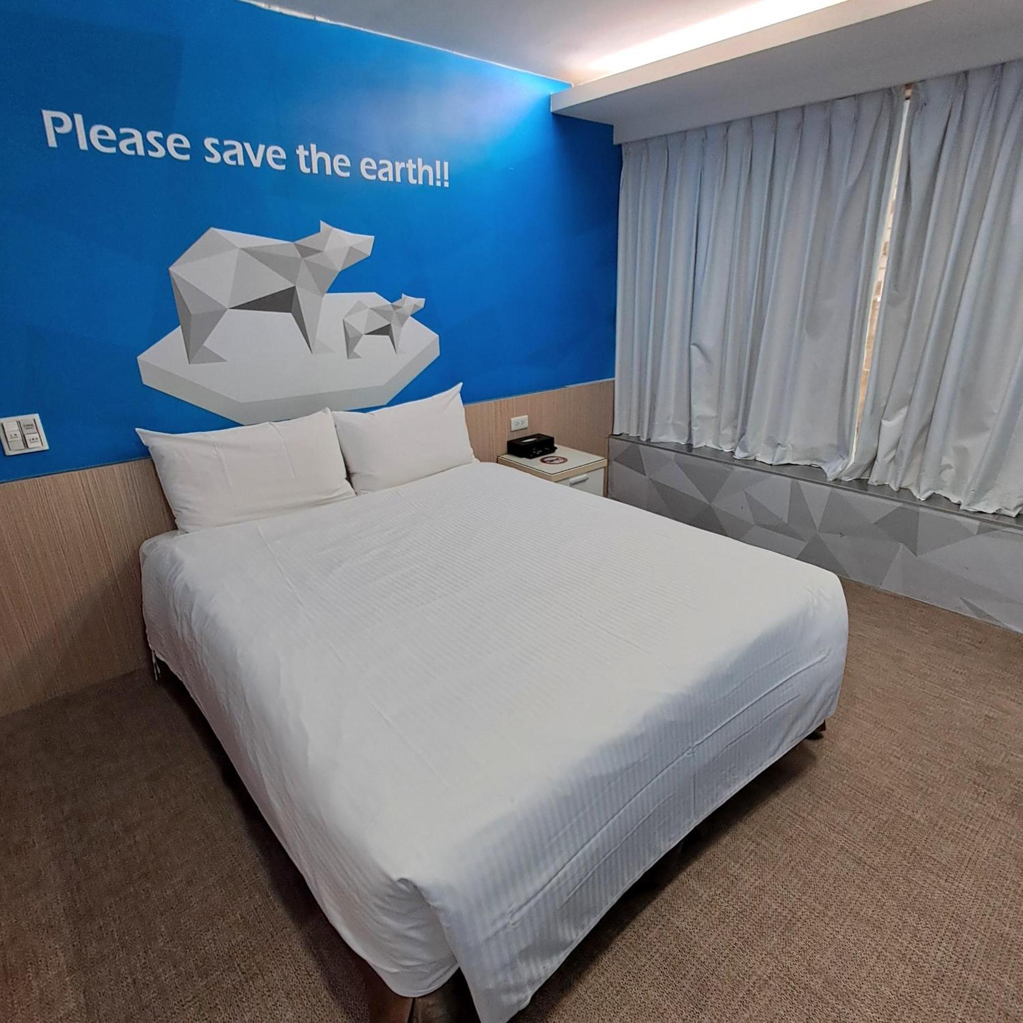 Morwing Hotel Fuzhong Taipei Extérieur photo