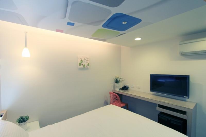 Morwing Hotel Fuzhong Taipei Extérieur photo