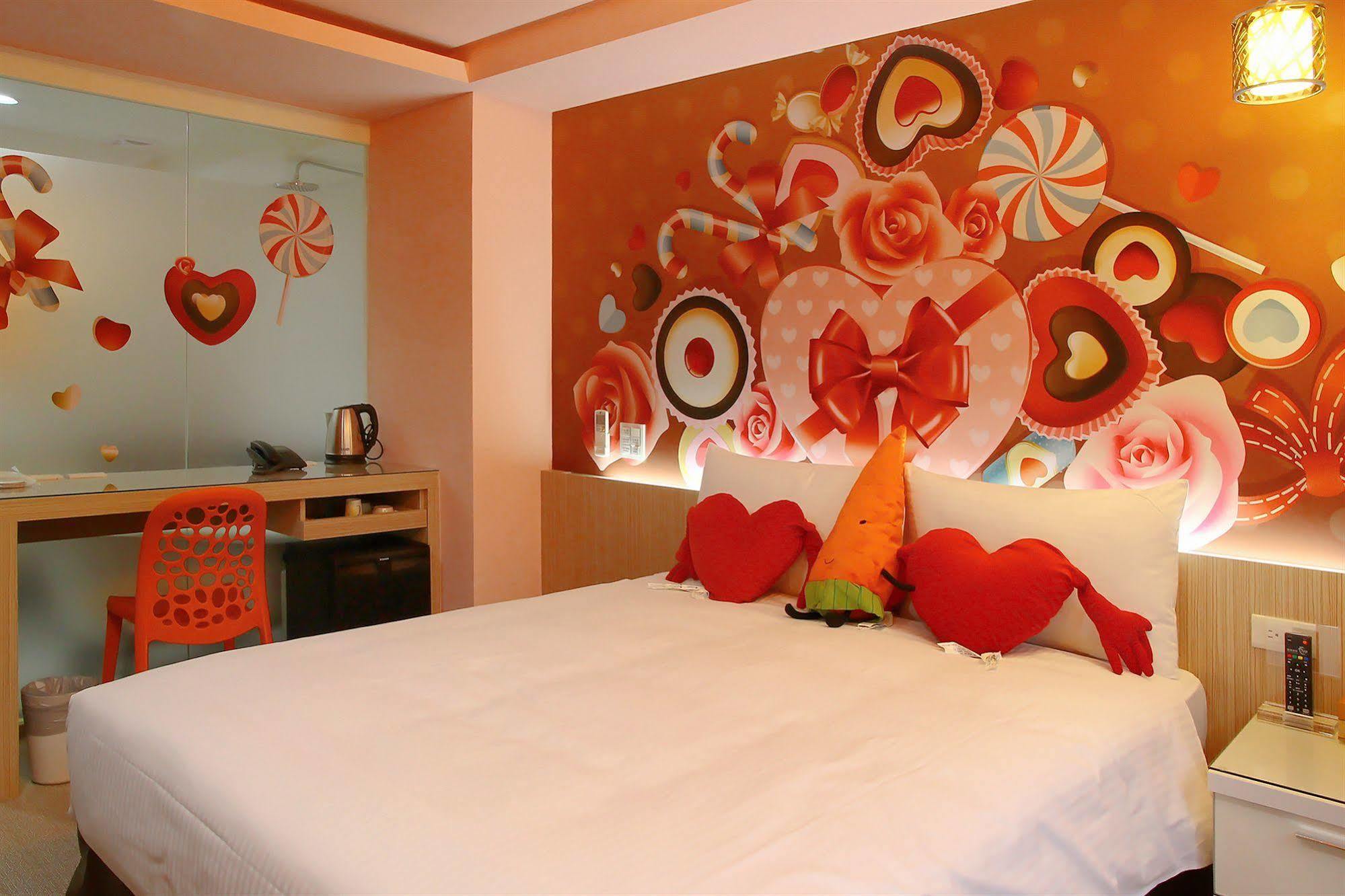 Morwing Hotel Fuzhong Taipei Extérieur photo
