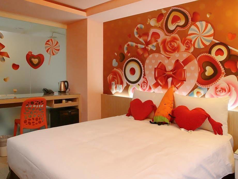 Morwing Hotel Fuzhong Taipei Extérieur photo