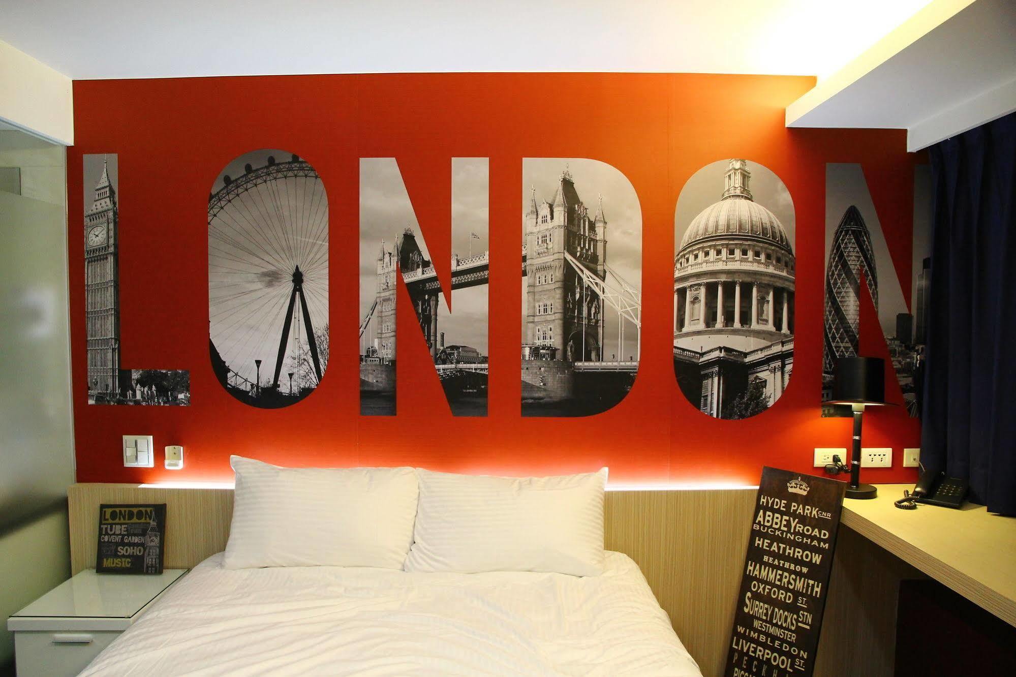 Morwing Hotel Fuzhong Taipei Extérieur photo